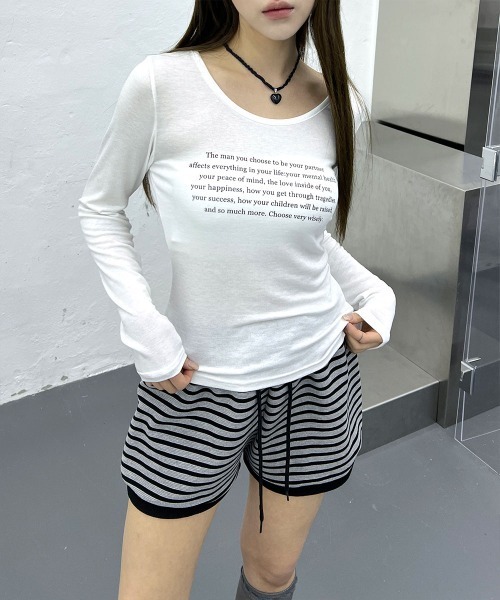 4INT.（フォイント）の「シースルー レタリング ラウンドネック 長袖 Tシャツ（Tシャツ/カットソー・レディース・ホワイト/ブラック/ベージュ/グレー・FREE）」の9枚目の写真