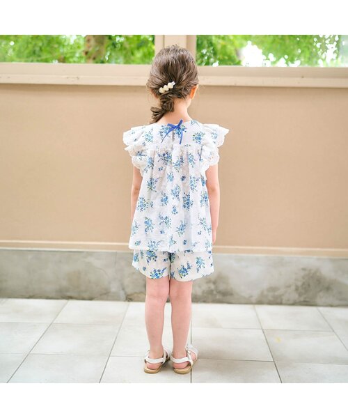 apres les cours（アプレレクール）の「【リンク】レースフラワーショートパンツ（その他パンツ・キッズ・サックスブルー/オフホワイト・110/100/90/80/140/130/120）」の4枚目の写真