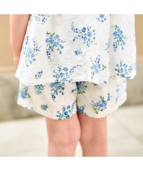 apres les cours（アプレレクール）の「【リンク】レースフラワーショートパンツ（その他パンツ・キッズ・サックスブルー/オフホワイト・110/100/90/80/140/130/120）」の5枚目の写真