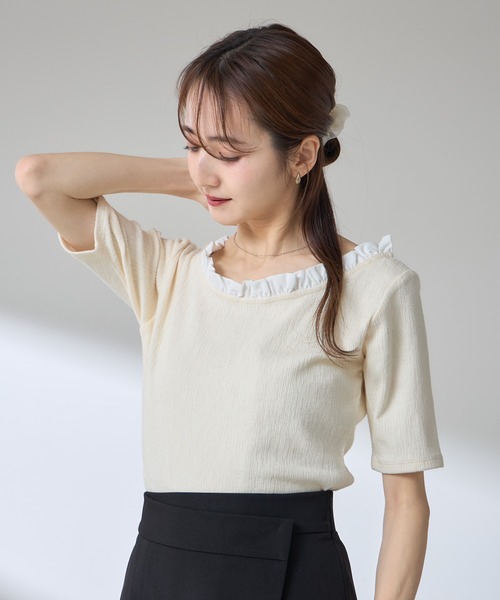&. NOSTALGIA(アンドドットノスタルジア)の「【ZOZO限定】フリル衿バレエネック半袖プルオーバー(Tシャツ/カットソー・レディース・アイボリー/ブラック・M)」の11枚目の写真