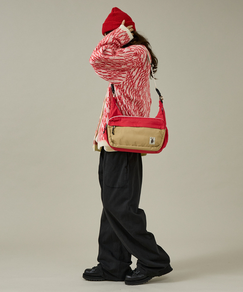COBMASTER(コブマスター)の「「COBMASTER/コブマスター】Air WP MOONSHAKE SHOULDER BAG 81005300/ショルダーバッグ/ユニセックス【WEB限定】(ショルダーバッグ・メンズ・カーキ/パープル/オレンジ/ベージュ/ブラック/ブルー/レッド/グレイッシュブルー・フリー)」の11枚目の写真
