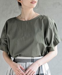 袖タックブラウス