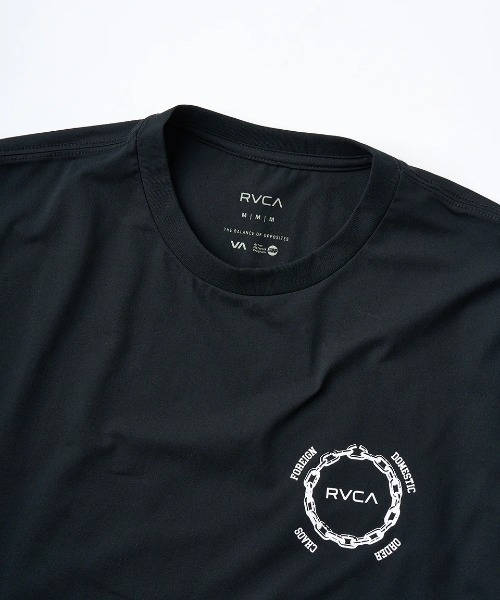 RVCA(ルーカ)の「RVCA メンズ CHAIN RELEASE SFST サーフTシャツ 【2025年夏モデル】/ルーカ水陸両用バックプリント半袖ラッシュガード(水着)(ラッシュガード・メンズ・ホワイト/ブラック/グリーン系その他・X-LARGE/LARGE/MEDIUM/SMALL)」の9枚目の写真