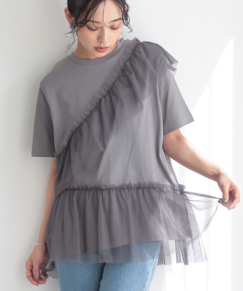 n'OrLABEL(ノアールレーベル)の「【吸湿冷感】ひんやりチュールフリルドッキングカットソー(Tシャツ/カットソー・レディース・ブラック/チャコール/オフホワイト・2/1)」の3枚目の写真