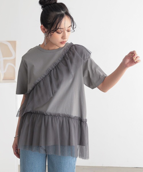 n'OrLABEL(ノアールレーベル)の「【吸湿冷感】ひんやりチュールフリルドッキングカットソー(Tシャツ/カットソー・レディース・ブラック/チャコール/オフホワイト・2/1)」の6枚目の写真