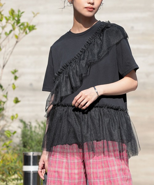 n'OrLABEL(ノアールレーベル)の「【吸湿冷感】ひんやりチュールフリルドッキングカットソー(Tシャツ/カットソー・レディース・ブラック/チャコール/オフホワイト・2/1)」の18枚目の写真