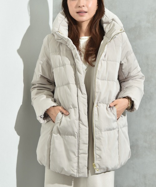 INTERPLANET（インタープラネット）の「ピーチスキンミドルダウン（ダウンジャケット/コート・レディース・ネイビー/グレイッシュベージュ/ブラック/ベージュ・LARGE/MEDIUM）」の16枚目の写真