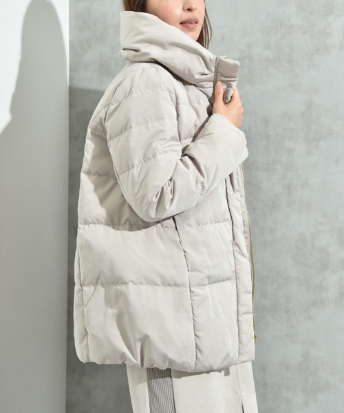 INTERPLANET（インタープラネット）の「ピーチスキンミドルダウン（ダウンジャケット/コート・レディース・ネイビー/グレイッシュベージュ/ブラック/ベージュ・LARGE/MEDIUM）」の18枚目の写真