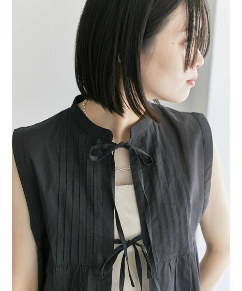 Samansa Mos2 blue（サマンサモスモスブルー）の「【Made in India】リボンベスト（シャツ/ブラウス・レディース・ブラック/オフホワイト/ネイビー・F）」の22枚目の写真