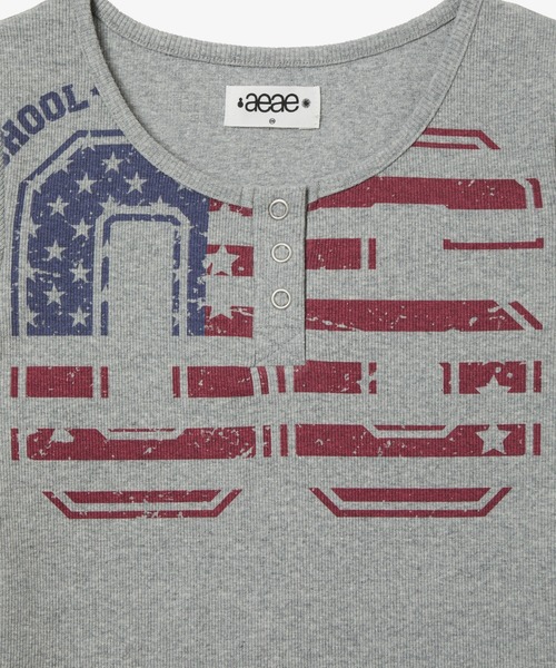 Tシャツ・カットソー aeae USA BANNER HENLY NECK TEE セール】USA BANNER HENLY NECK TEE（Tシャツ/カットソー