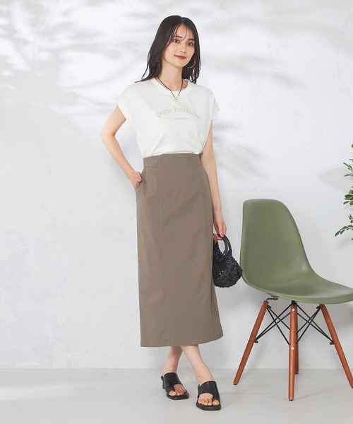 a.v.v(アーヴェヴェ)の「【コットン100%】フレンチスリーブロゴTシャツ(Tシャツ/カットソー・レディース・ホワイト/グレー系その他・34/36/38/40/42)」の4枚目の写真