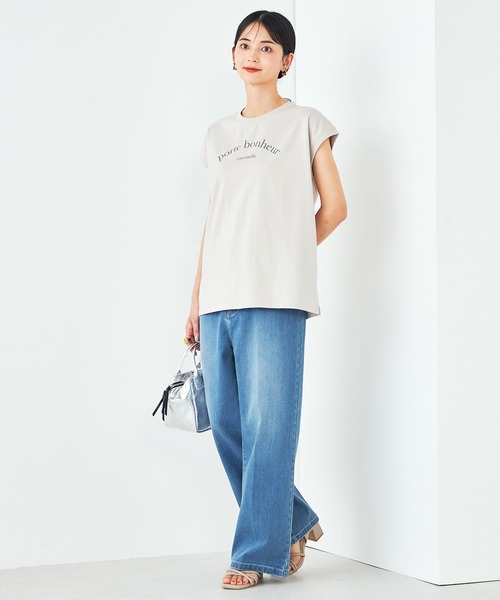 a.v.v(アーヴェヴェ)の「【コットン100%】フレンチスリーブロゴTシャツ(Tシャツ/カットソー・レディース・ホワイト/グレー系その他・34/36/38/40/42)」の10枚目の写真