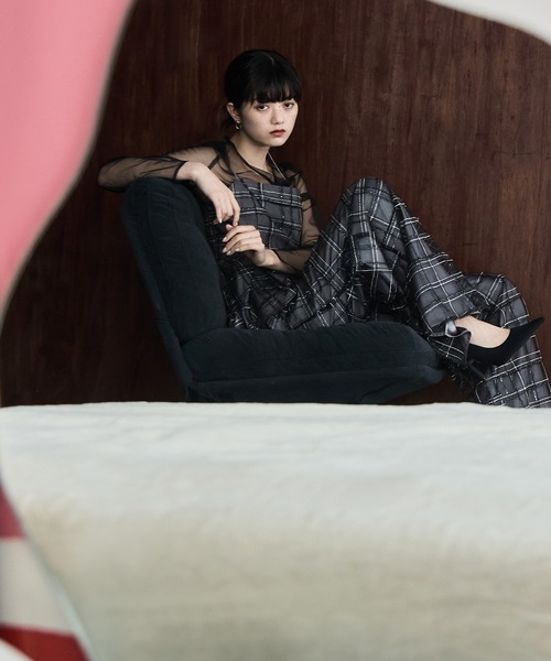 etoll.(エトル)の「3piece シアーチェックビスチェ&タックワイドパンツ セットアップ(パンツドレス・レディース・ネイビー/グレー・S/M)」の12枚目の写真