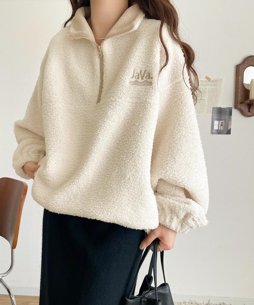 Java(ジャバ)の「《JaVaジャバコラボ》ボア素材×刺繍でおしゃれ上級者に格上げ♪アノラックハーフジッププルオーバー(スウェット・レディース・ブラック/グレイッシュベージュ/アイボリー・LARGE/MEDIUM/SMALL/X-LARGE)」の18枚目の写真