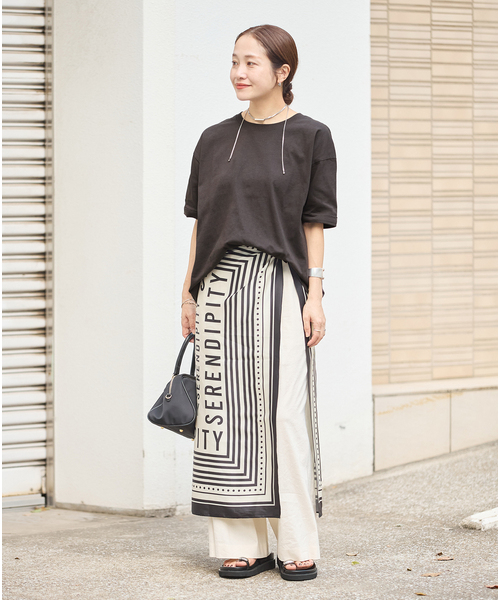 JOURNAL STANDARD（ジャーナルスタンダード）の「《追加3》汗ジミ防止天竺ビッグT（Tシャツ/カットソー・レディース・ホワイト/ブラック系その他/チャコールグレー・FREE）」の10枚目の写真