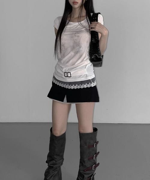 .KOM(ドットコム)の「A'GEM/9 × .kom 『.KOM/ドットケーオーエム』 グラフィックレースドッキングTシャツ(Tシャツ/カットソー・レディース・チャコールグレー/アイボリー・FREE)」の13枚目の写真