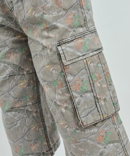 atmos pink（アトモスピンク）の「atmos pink Real Tree Camouflage Bermuda Pants / アトモス ピンク リアル ツリー カモフラージュ バミューダ パンツ（その他パンツ・レディース・ブラウン系その他/ピンク系その他/ホワイト・S/M）」の19枚目の写真