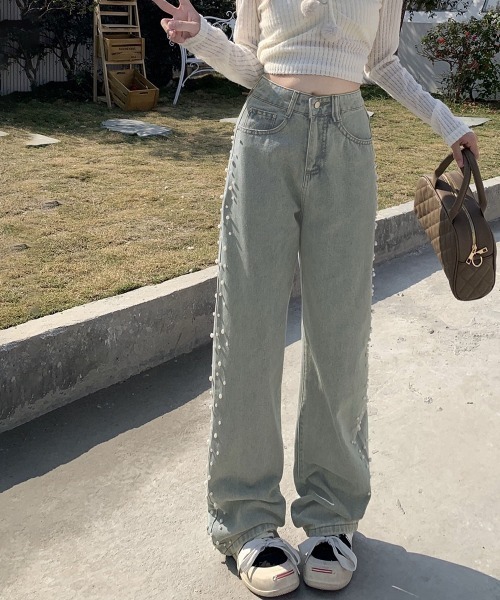 Kuroba（クロバ）の「パール付きデニムストレートパンツ（デニムパンツ・レディース・サックスブルー・L/M/S）」の10枚目の写真