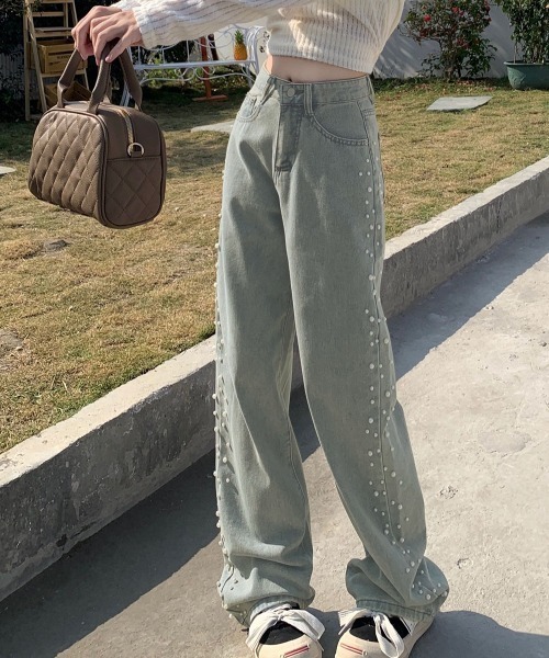 Kuroba（クロバ）の「パール付きデニムストレートパンツ（デニムパンツ・レディース・サックスブルー・L/M/S）」の11枚目の写真