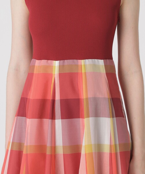 BLUE LABEL CRESTBRIDGE（ブルーレーベルクレストブリッジ）の