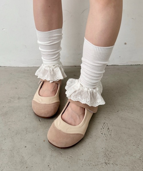 SOLLON.(ソルロン)の「フラットメリージェーンスニーカー(スニーカー・レディース・アイボリー/シルバー・24.5cm/23.5cm)」の7枚目の写真