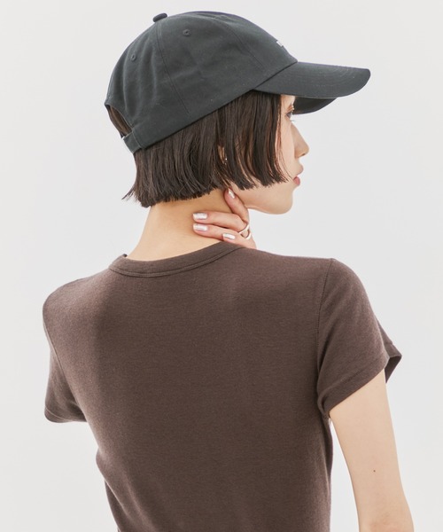 La Maison de Lyllis(メゾンドリリス)の「【LY/エルワイ】《STUDIOUS別注》Letrero cap & Vintage Pin Set/レトレロキャップ/ピンつき(キャップ・レディース・ブラウン/ベージュ/ブラック・FREE)」の8枚目の写真