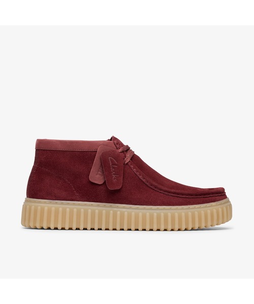 Clarks(クラークス)の「Torhill Hi / トーヒルハイ(ワインスエード)(モカシン/デッキシューズ・メンズ・ワイン・UK10/UK9.5/UK9/UK8.5/UK8/UK7.5/UK7/UK6.5/UK6)」の1枚目の写真