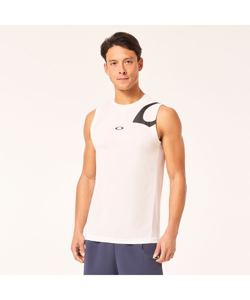OAKLEY(オークリー)の「オークリー ENHANCE TECH COLD NS CREW 2.0/タンクトップ/ Training・トレーニングコレクション/ スポーツ/ OAKLEY(タンクトップ・メンズ・ブラック/ブルー系その他/ネイビー/ホワイト・L/M/S/XL/XS)」の2枚目の写真