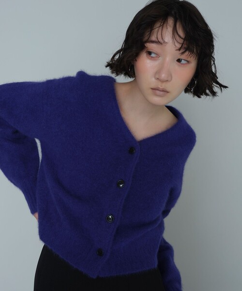 EMMEL REFINES＞EM FOX/W/CA Vネック カーディガン（カーディガン