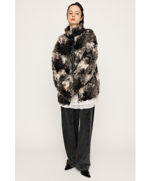 SLY(スライ)の「【2サイズ展開】CURLED BOA BZ カールド ボア ブルゾン 冬服 クリスマス(ブルゾン・レディース・ブラウン系その他2/グレー/ブラック系その他2・1/2)」の15枚目の写真