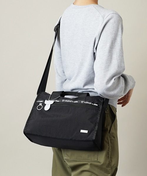 moz(モズ)の「【VASKA by moz】ヴェスカ バイ モズ 2WAYショルダーバッグ ハンドバッグ VZNS-02(ショルダーバッグ・レディース・イエロー/ブラック/グレー/グレイッシュブルー・ONE SIZE)」の2枚目の写真