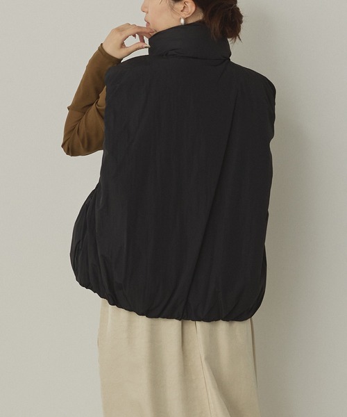 hunch（ハンチ）の「薄中綿 バルーンベスト（ダウンベスト・レディース・ダークブラウン/オフホワイト/ブラック・FREE）」の5枚目の写真