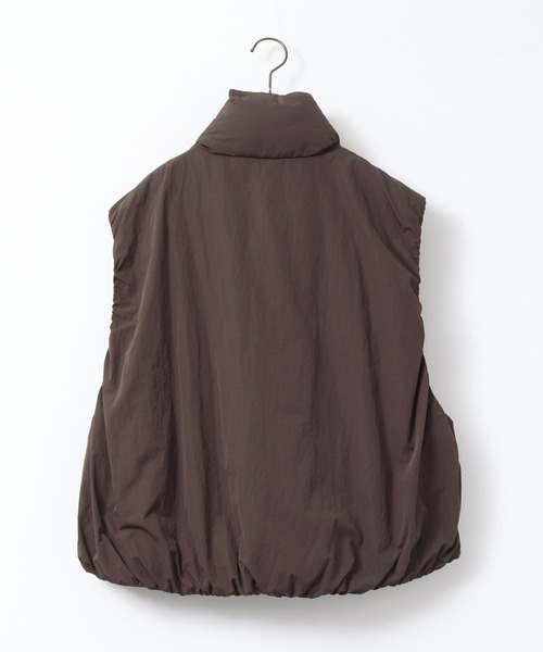 hunch（ハンチ）の「薄中綿 バルーンベスト（ダウンベスト・レディース・ダークブラウン/オフホワイト/ブラック・FREE）」の20枚目の写真