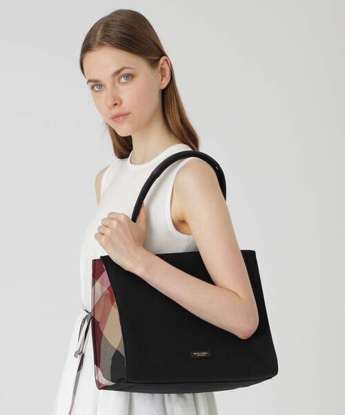 BLUE LABEL CRESTBRIDGE（ブルーレーベルクレストブリッジ）の「スクエアトート（トートバッグ・レディース・ブラック/ダークネイビー・FREE）」の13枚目の写真