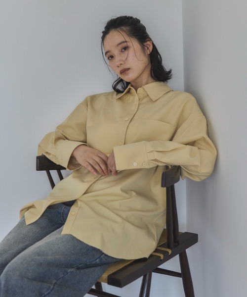 feepur（フェピュール）の「カットオフオーバーシャツ（シャツ/ブラウス・レディース・イエロー/ブラウン/ブルーグレー・MEDIUM）」の1枚目の写真