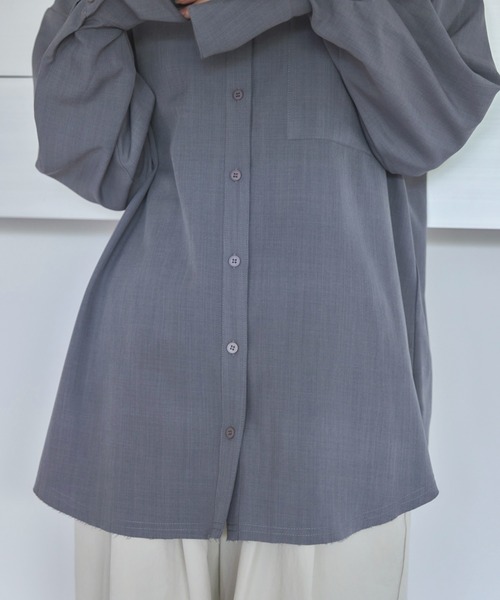 feepur（フェピュール）の「カットオフオーバーシャツ（シャツ/ブラウス・レディース・イエロー/ブラウン/ブルーグレー・MEDIUM）」の15枚目の写真