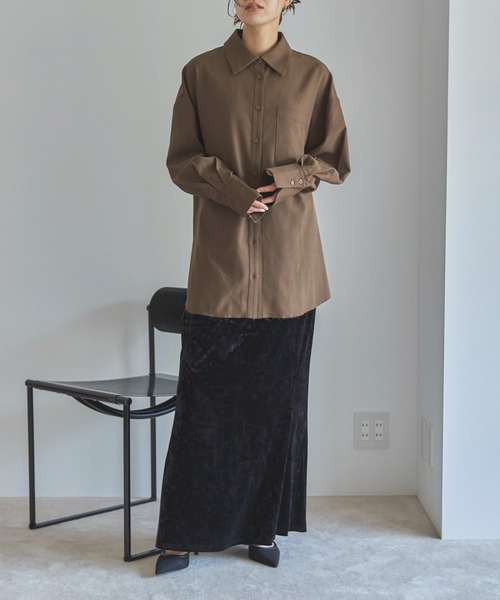 feepur（フェピュール）の「カットオフオーバーシャツ（シャツ/ブラウス・レディース・イエロー/ブラウン/ブルーグレー・MEDIUM）」の7枚目の写真