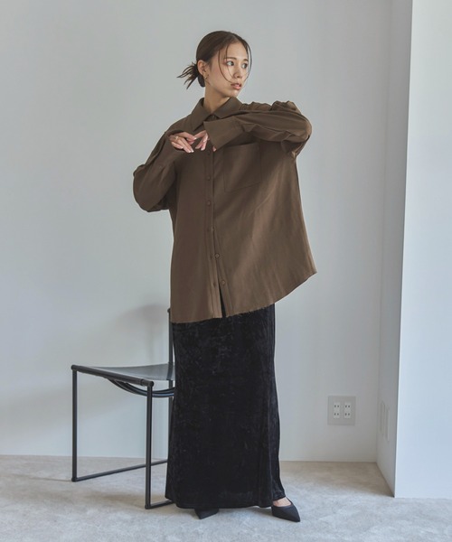 feepur（フェピュール）の「カットオフオーバーシャツ（シャツ/ブラウス・レディース・イエロー/ブラウン/ブルーグレー・MEDIUM）」の8枚目の写真