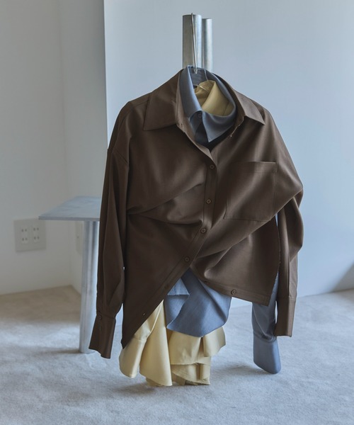 feepur（フェピュール）の「カットオフオーバーシャツ（シャツ/ブラウス・レディース・イエロー/ブラウン/ブルーグレー・MEDIUM）」の20枚目の写真