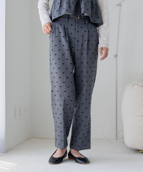 flower(フラワー)の「タイニーリボンパンツ(その他パンツ・レディース・グレー/ブラック/ブラウン・FREE)」の1枚目の写真