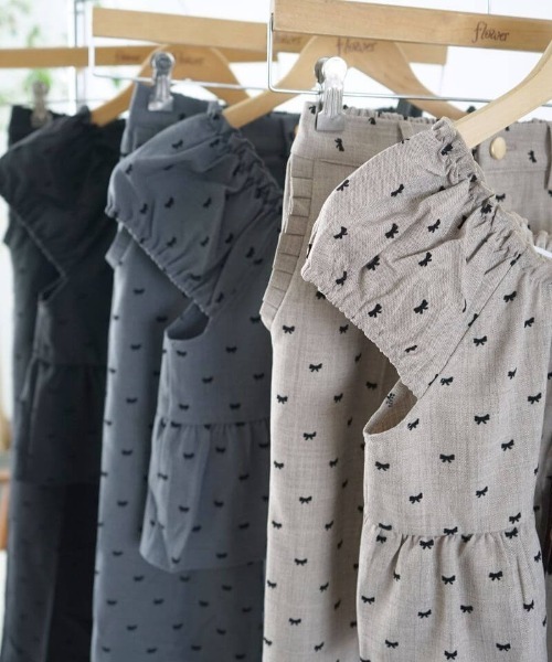 flower(フラワー)の「タイニーリボンパンツ(その他パンツ・レディース・グレー/ブラック/ブラウン・FREE)」の17枚目の写真