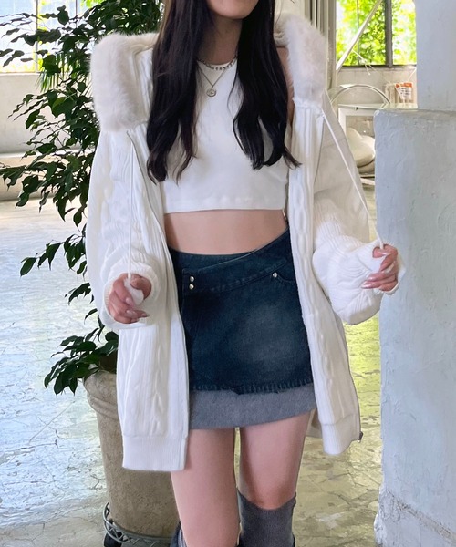 SPIRALGIRL（スパイラルガール）の「ぽんぽん付きケーブル編みZIPニットパーカーワンピース（ニット/セーター・レディース・オフホワイト/ブラック/ベージュ・FREE）」の13枚目の写真