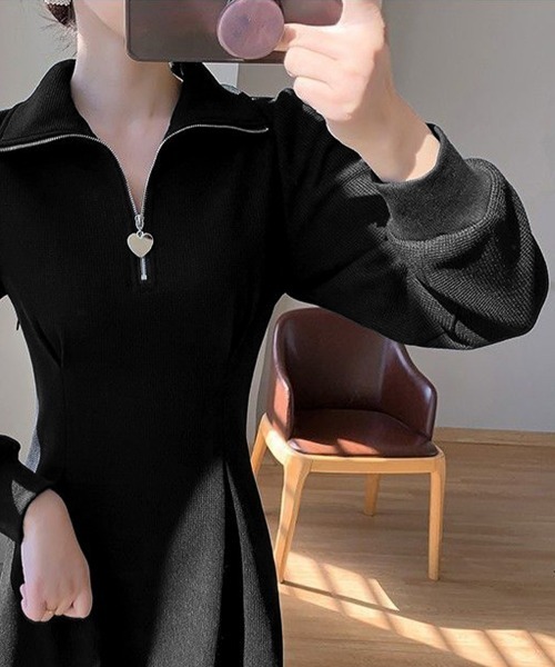 Miniministore(ミニミニストア)の「ハーフジップワンピース長袖ウエストタック(ワンピース・レディース・ブラック/アイボリー・L/M)」の12枚目の写真