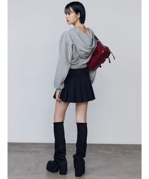 EMODA（エモダ）の「ベルトプリーツスカート（スカート・レディース・ブラック/ブラウン・MEDIUM/SMALL）」の20枚目の写真