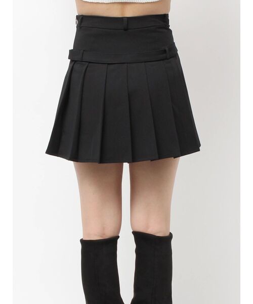 EMODA（エモダ）の「ベルトプリーツスカート（スカート・レディース・ブラック/ブラウン・MEDIUM/SMALL）」の6枚目の写真