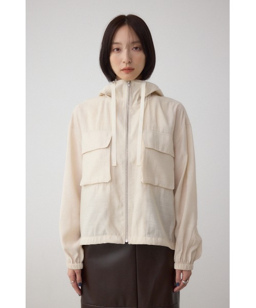 AZUL by moussy(アズールバイマウジー)の「ビッグポケットフーディショートブルゾン(ブルゾン・レディース・ブラウン/アイボリー/ブラック・FREE)」の7枚目の写真