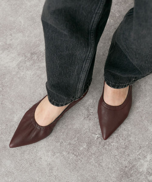 Spick & Span（スピックアンドスパン）の「CORSO ROMA 9 / コルソローマノーヴェ ギャザーパンプス（パンプス・レディース・ボルドー/ブラック・36/38/37）」の12枚目の写真