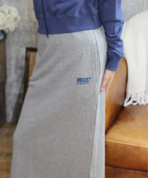 DISCUS ATHLETIC（ディスカス　アスレチック）の「【DISCUS ATHLETIC/ディスカス アスレチック】裏毛ナロースカート（スカート・レディース・グリーン/ブラック/ブルー/杢グレー・MEDIUM/LARGE）」の19枚目の写真
