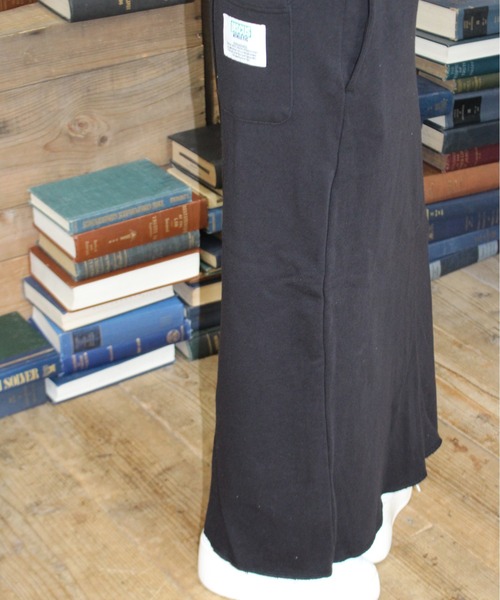 DISCUS ATHLETIC（ディスカス　アスレチック）の「【DISCUS ATHLETIC/ディスカス アスレチック】裏毛ナロースカート（スカート・レディース・グリーン/ブラック/ブルー/杢グレー・MEDIUM/LARGE）」の7枚目の写真