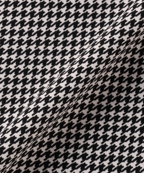 TOKYO SHIRTS（トウキョウシャツ）の「ストレッチジョーゼット 2WAY 配色ボウタイ ブラウス（シャツ/ブラウス・レディース・グレー/ホワイト/ブラック・M/L/LL）」の19枚目の写真